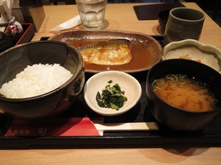 さば味噌煮定食