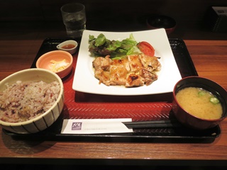 鶏の青柚子こしょう直火焼き定食