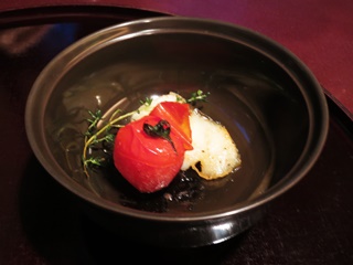 焼物：鱸の小岩井バターソテー　県産ミニトマト　香