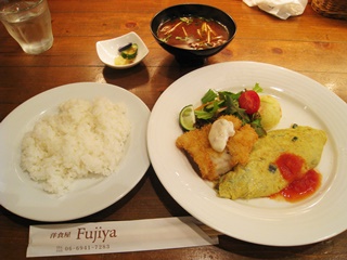 本日のランチ(淡路産活ハモフライ・スパニッシュオムレツ)