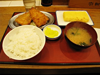 アジフライと玉子焼定食