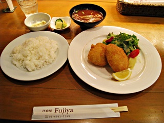 帆立とエビのクリームコロッケ(カレー風味)定食