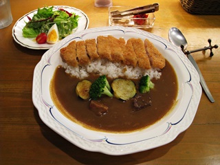 白金豚 カツカレー