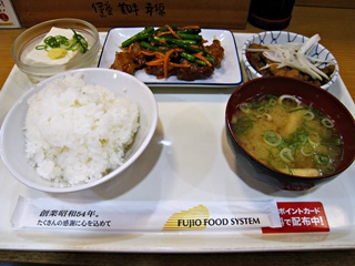 にんにく芽炒め・わかさぎ南蛮漬・冷奴・ごはん・味噌汁