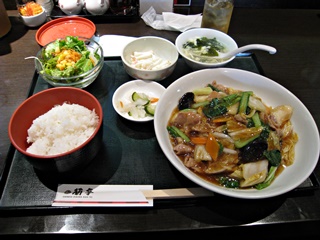 五目焼きそば定食