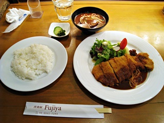 本日のランチ(三重産豚ロースカツレツ　パスタ添え)