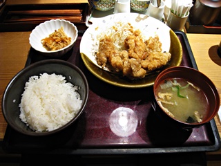 鶏の唐揚げ明太風味定食