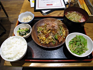 ゴーヤチャンプル定食＋ミニソーキそばセット