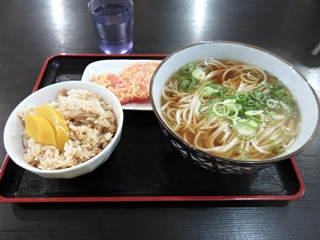 にゅうめん・鶏めし・紅生姜天