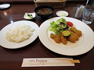 的矢産 カキフライ定食