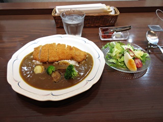 白金豚 特製カツカレー