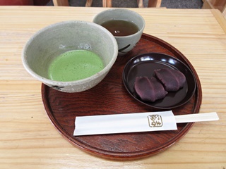 盆と抹茶