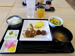 朝食バイキング