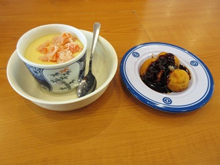 特製茶碗蒸し・揚げたこ焼きソース
