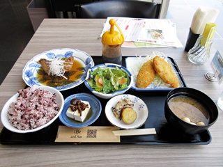 ＆ＳＵＮオリジナル和食定食