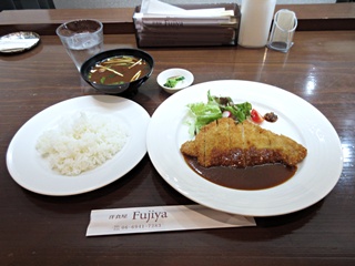 本日のランチ(三重産豚ロースカツレツ)