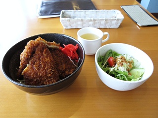 ソースカツ丼