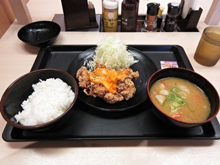 コチュマヨ唐揚げ定食(5個) 豚汁セット