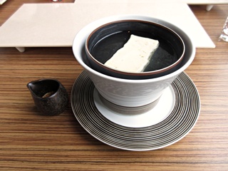 有馬華暦名物　蒸しとろ豆腐　豆腐たれ