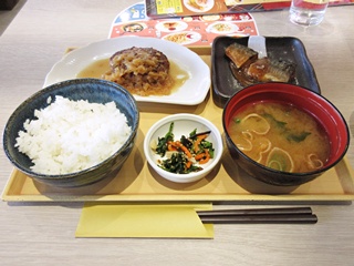 ハンバーグ＆さば味噌煮膳