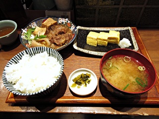 ばらナンコツ煮込み定食