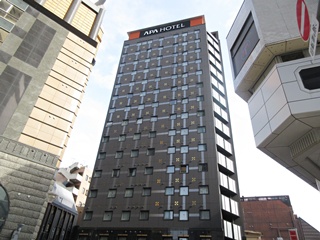 アパホテル〈新宿 歌舞伎町中央〉