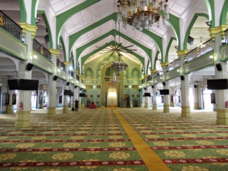 スルタン・モスク内部