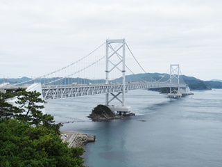 お茶園展望台からの大鳴門橋