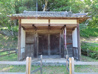 富士見門(長屋門)