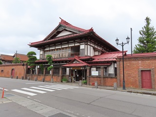 太宰治記念館｢斜陽館｣