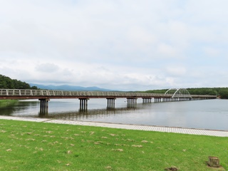 中島遊歩道橋