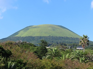 鬼岳