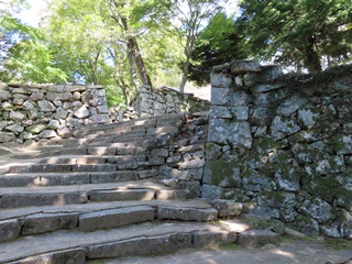 黒門跡・四の平櫓跡