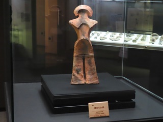 展示(縄文の女神)