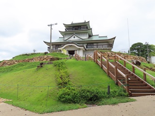 模擬天守(小牧山歴史館)