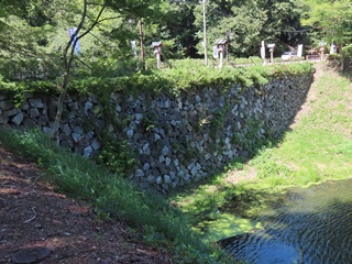 内堀土橋石垣