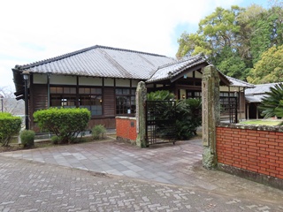 旧三角簡易裁判所