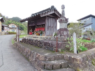 朝倉氏 宝篋印塔